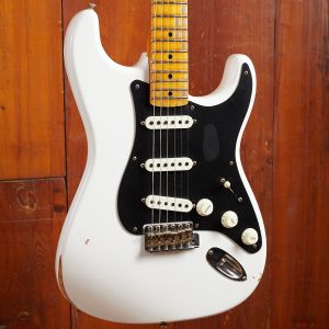 Fender CS Ancho Poblano Stratocaster Relic OWBL