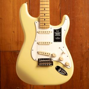 Fender Player II Stratocaster MN Hialeah Yellow