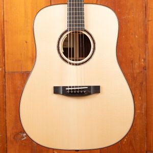 Lakewood D-32 Custom