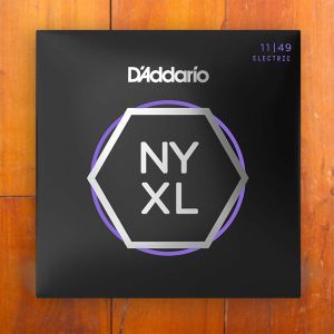 D'Addario NYXL 11 - 49  Medium