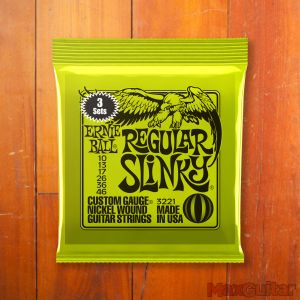 Ernie Ball Regular Slinky 3-Pack .010 - .046