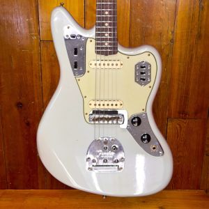 Fender CS 1962 Jaguar Journeyman Relic Olympic White