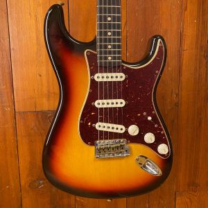 Fender CS 1960 Stratocaster Journeyman  3TSB Tortoise shell