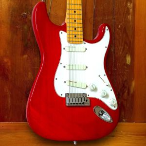 1993 Strat Plus transparant Red - very good!  